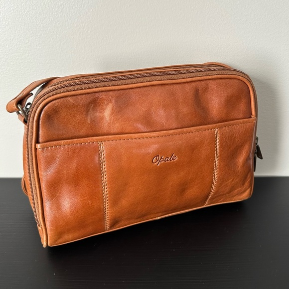 NWOT leather Opale crossbody bag | Perfect Fall Bag | Christmas Gift - Picture 1 of 6